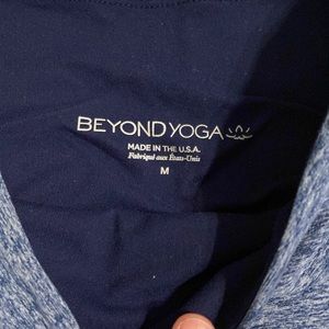 Beyond Yoga size medium blue space dye yoga pants leggings